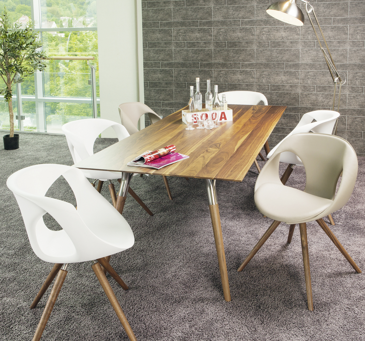  Esstisch Salt&Pepper 1