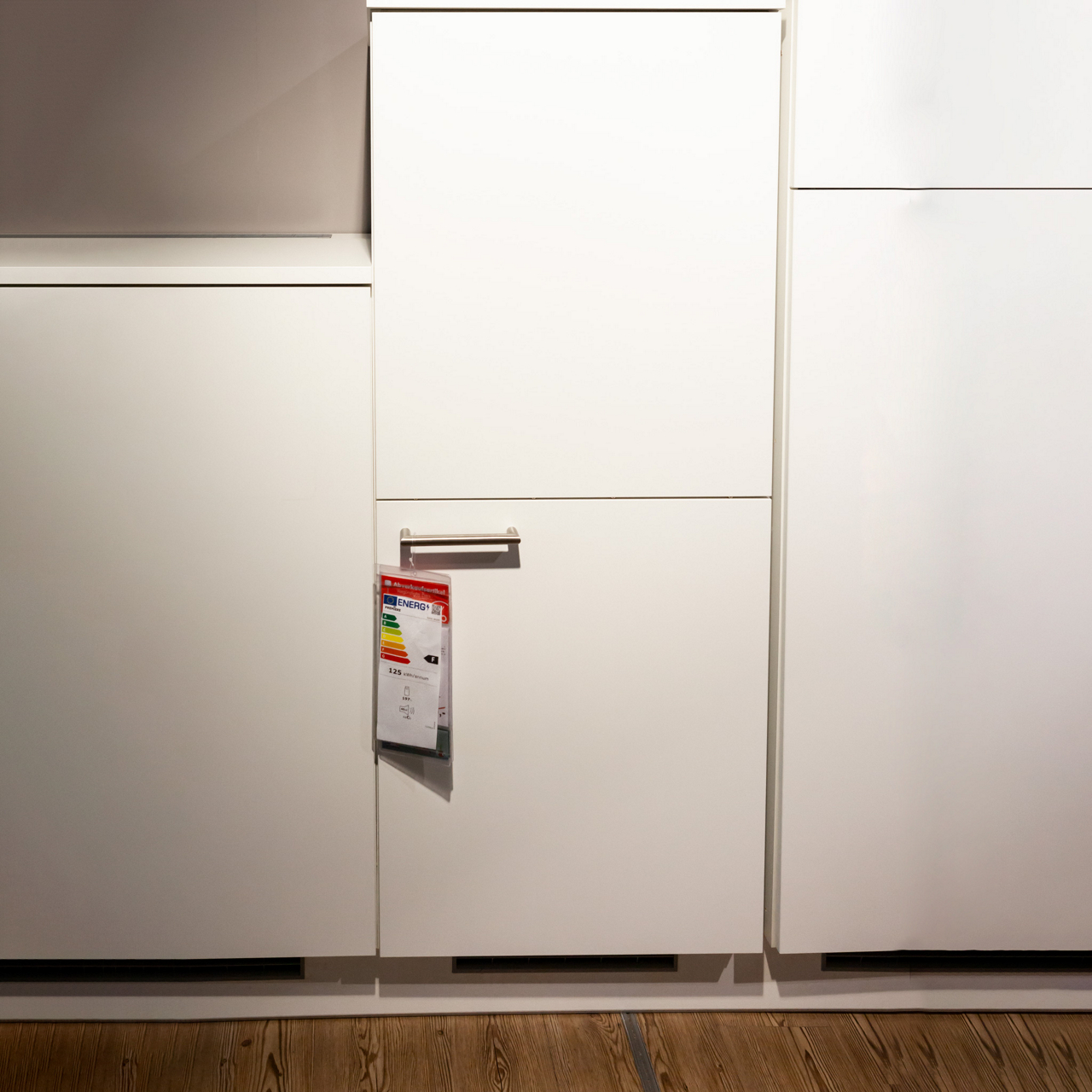  Einbaukühlschrank 