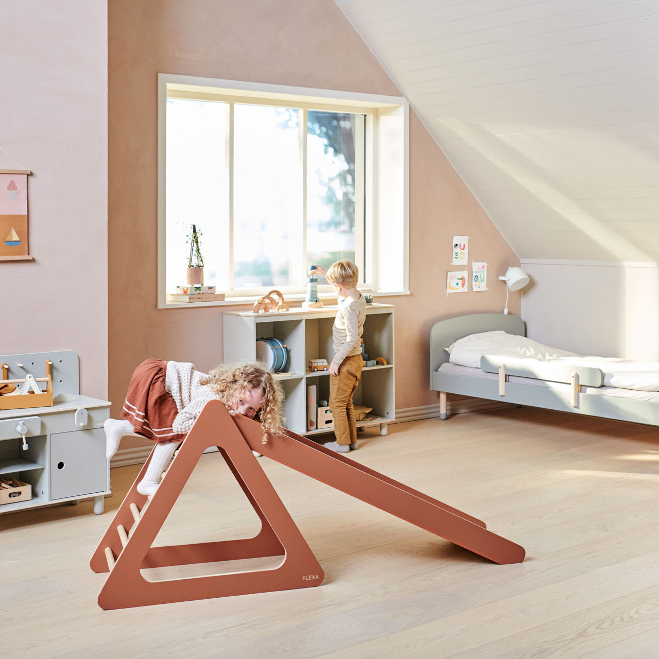  Spielturm-Rutsche MOVE