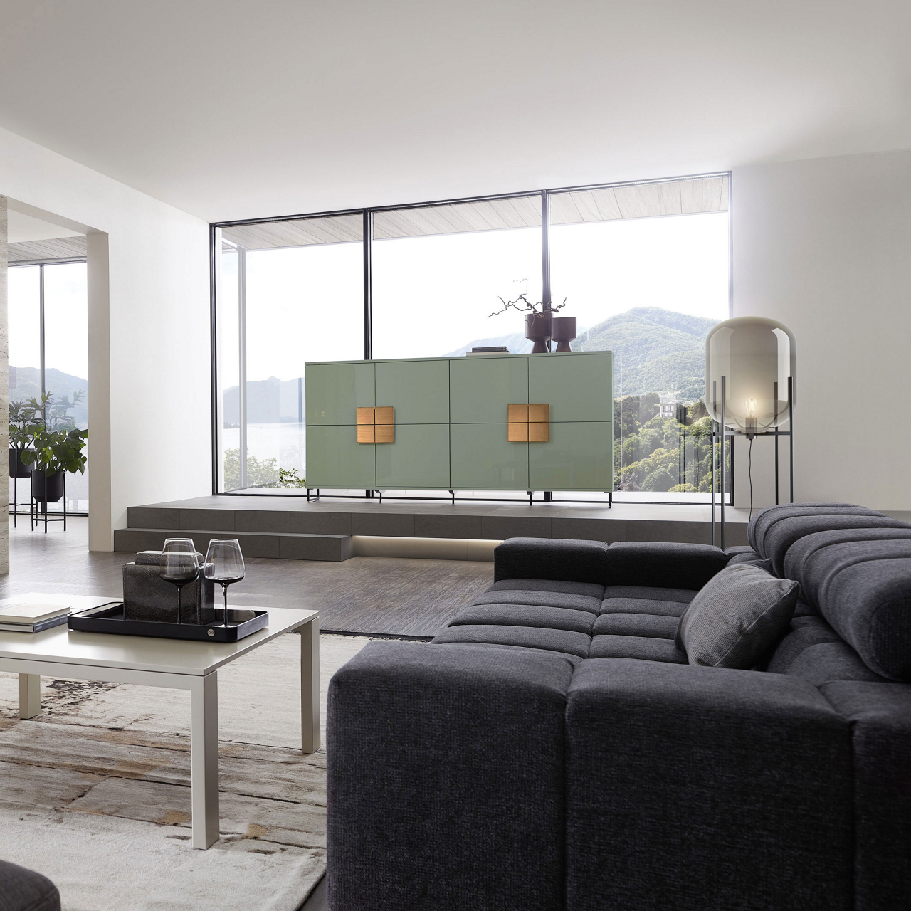  Highboard Arcona 1