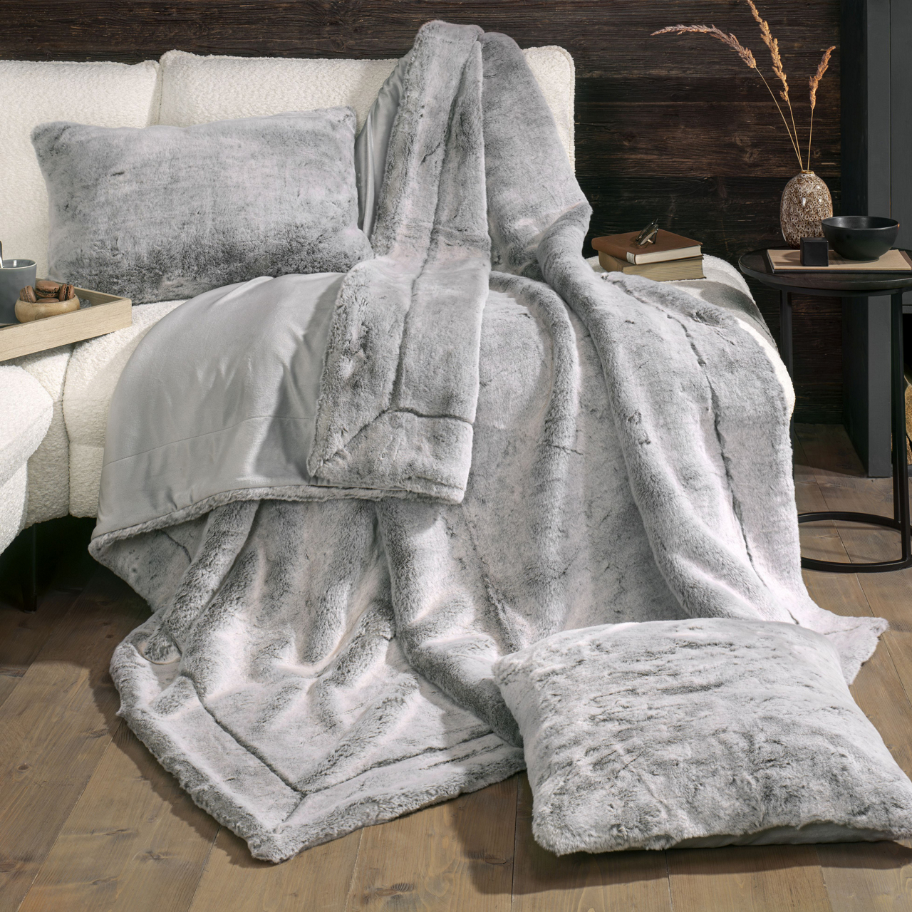  Fellimitat Kissen Fluffy