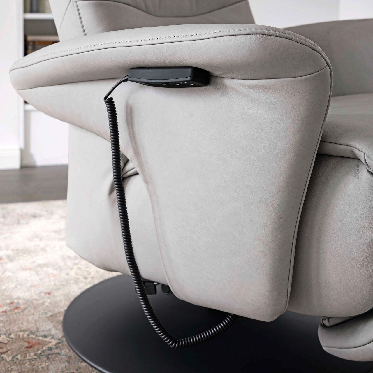 MONDO COMFORT Relax-Sessel Ergonomie S 2-motor. Verstellung Landor 4