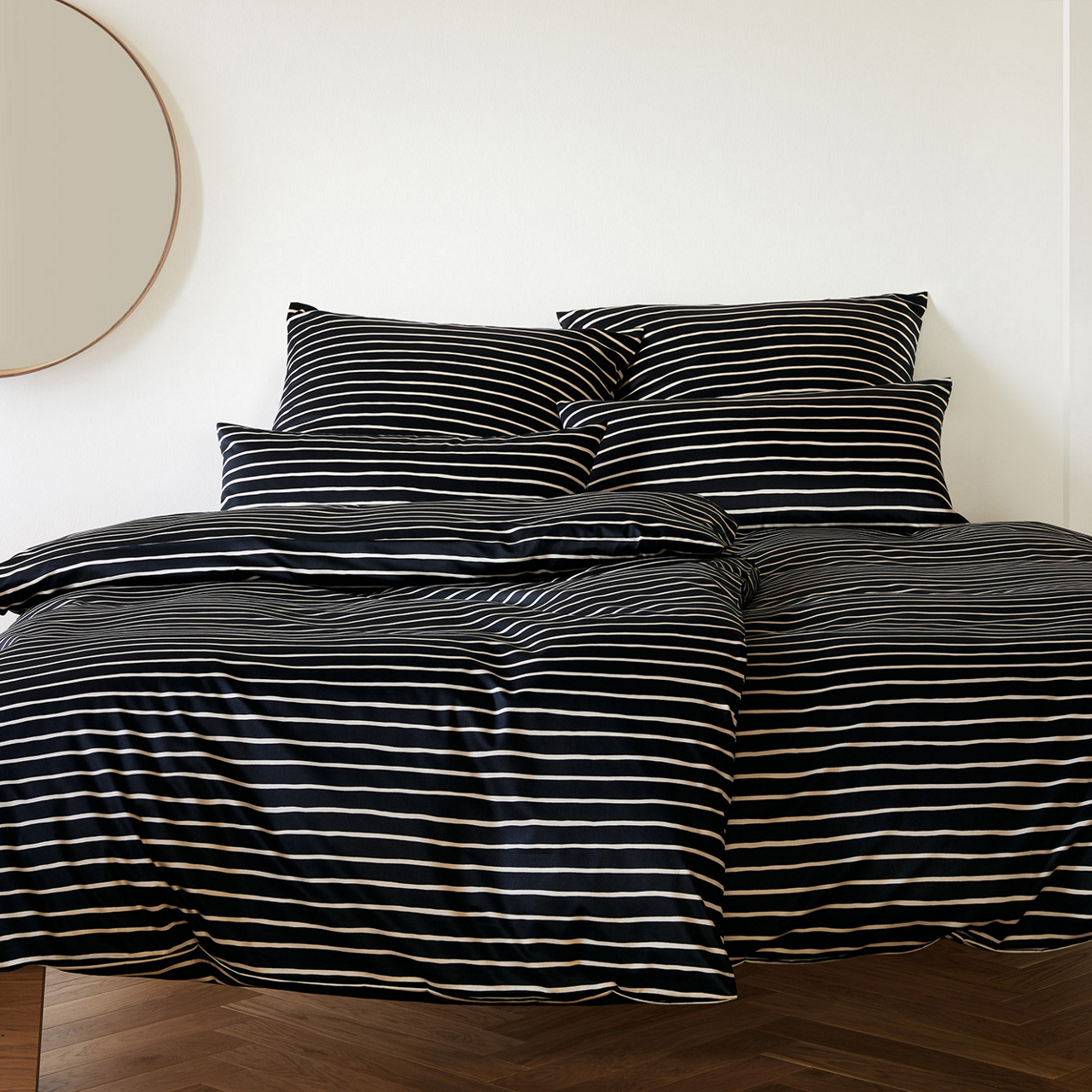 Elegante Mako-Satin Bettwäsche Lines 1
