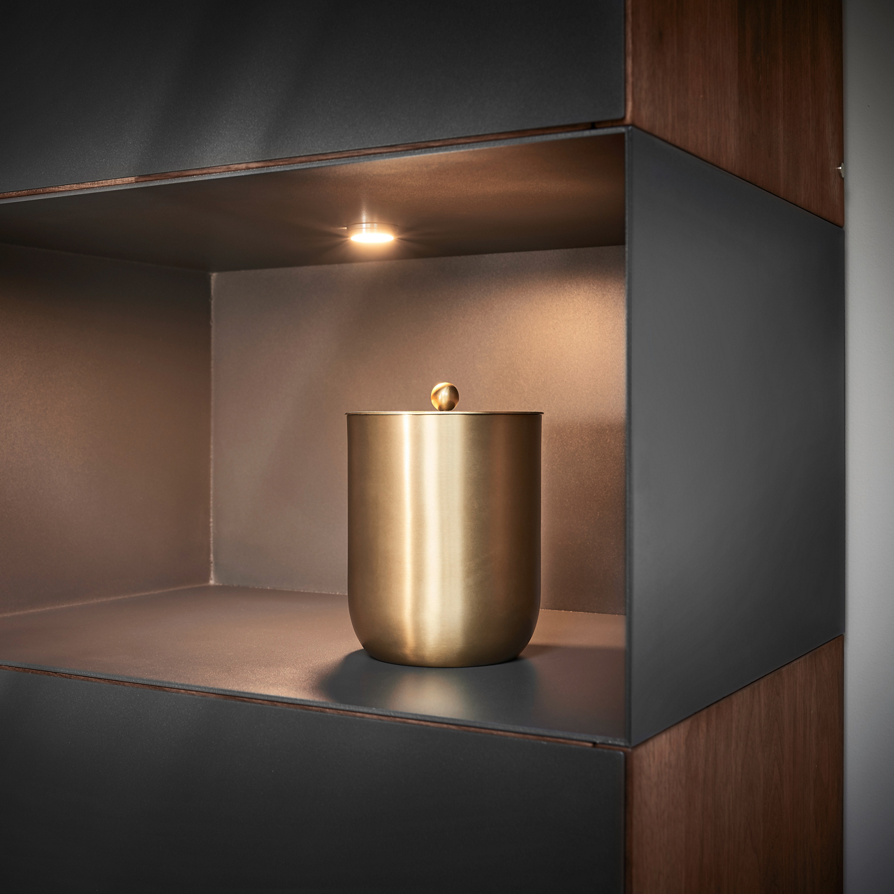  Highboard Linja 3