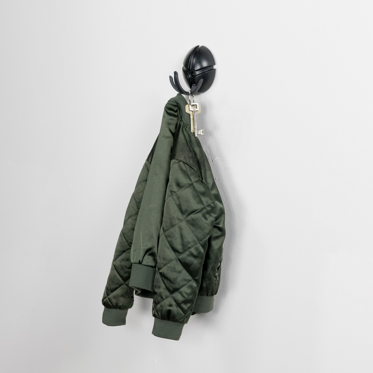  Coat rack Tick