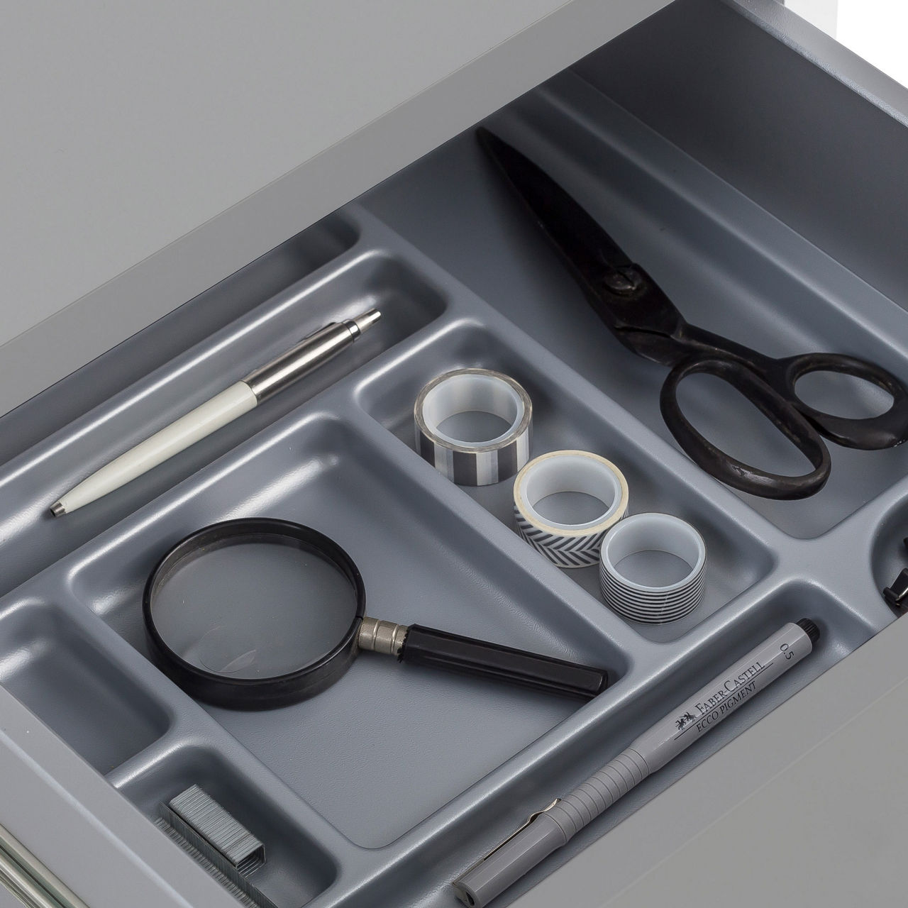  Rollcontainer mit Schreibtisch 4