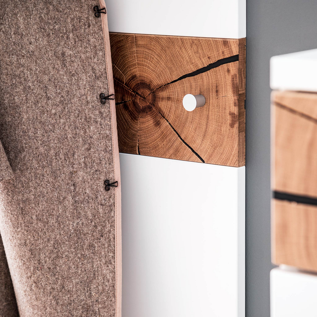  Garderobe Swing