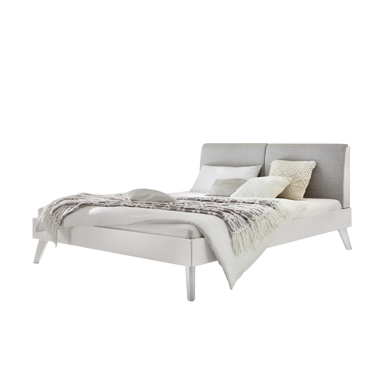 Bett Simone 20