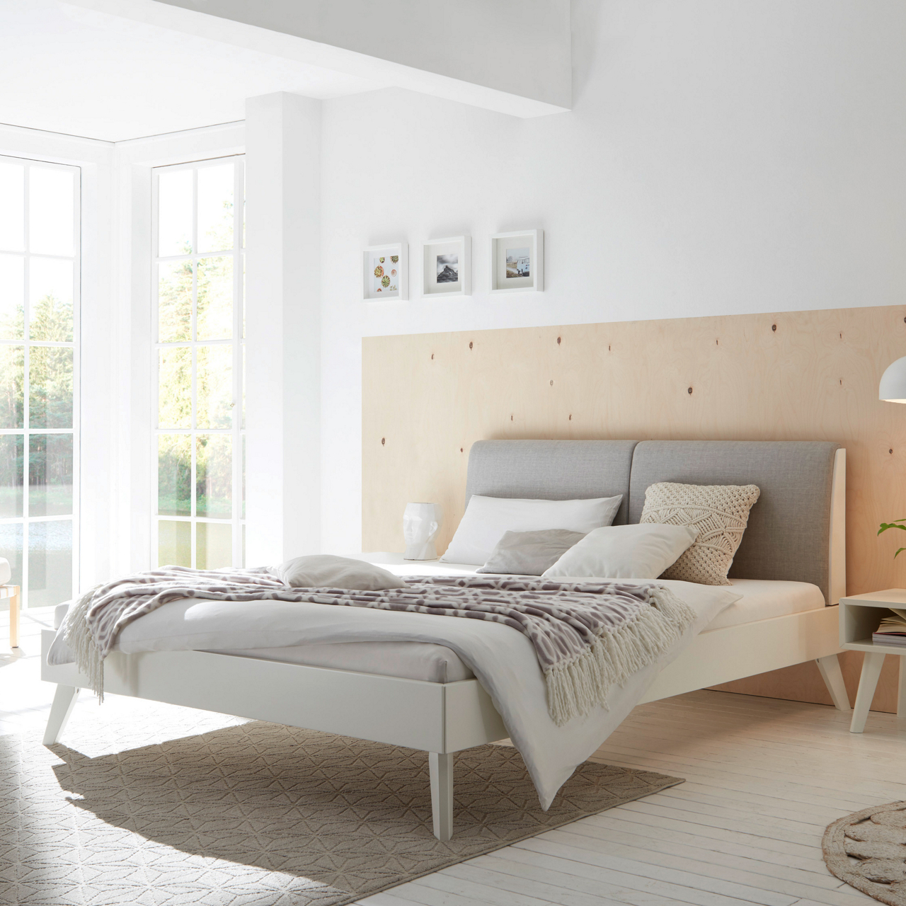  Bett Simone 20
