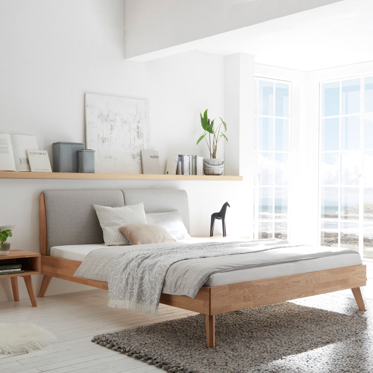  Bett Simone 25