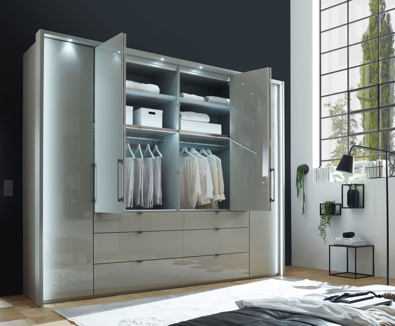  Funktionsschrank 6-türig Castello 2