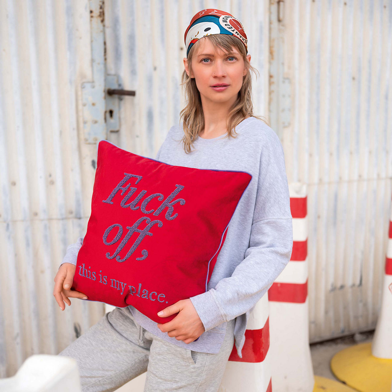  Kissenhülle LETTERS 1