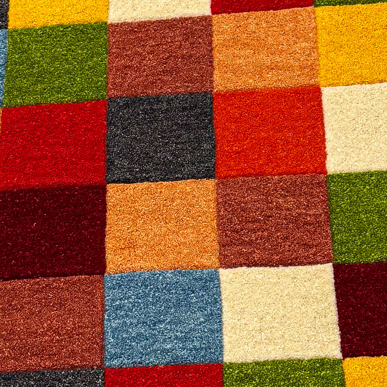  Handtuftteppich Harlekin 1