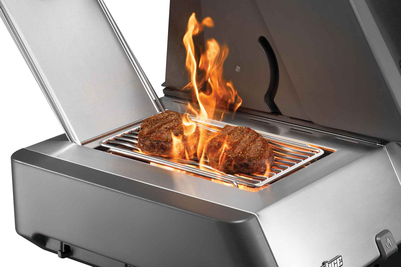  Gasgrill mit Infrarot-Seiten- und Heckbrenner Prestige 665 P665VXRSIBPSS-DE 2