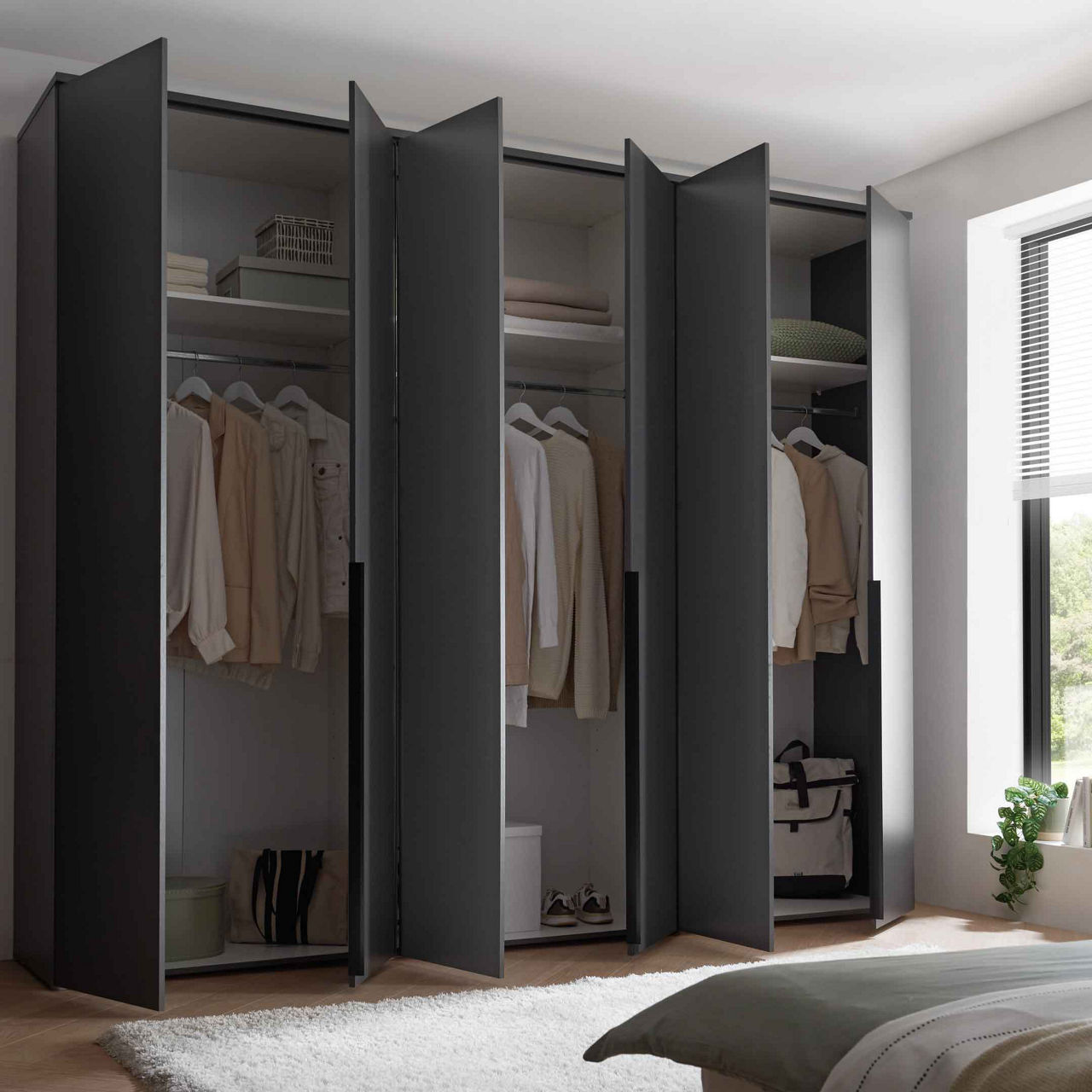  Kleiderschrank 6-türig Kevo 4