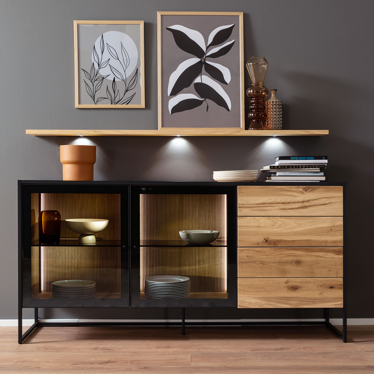  Sideboard Tagena 1