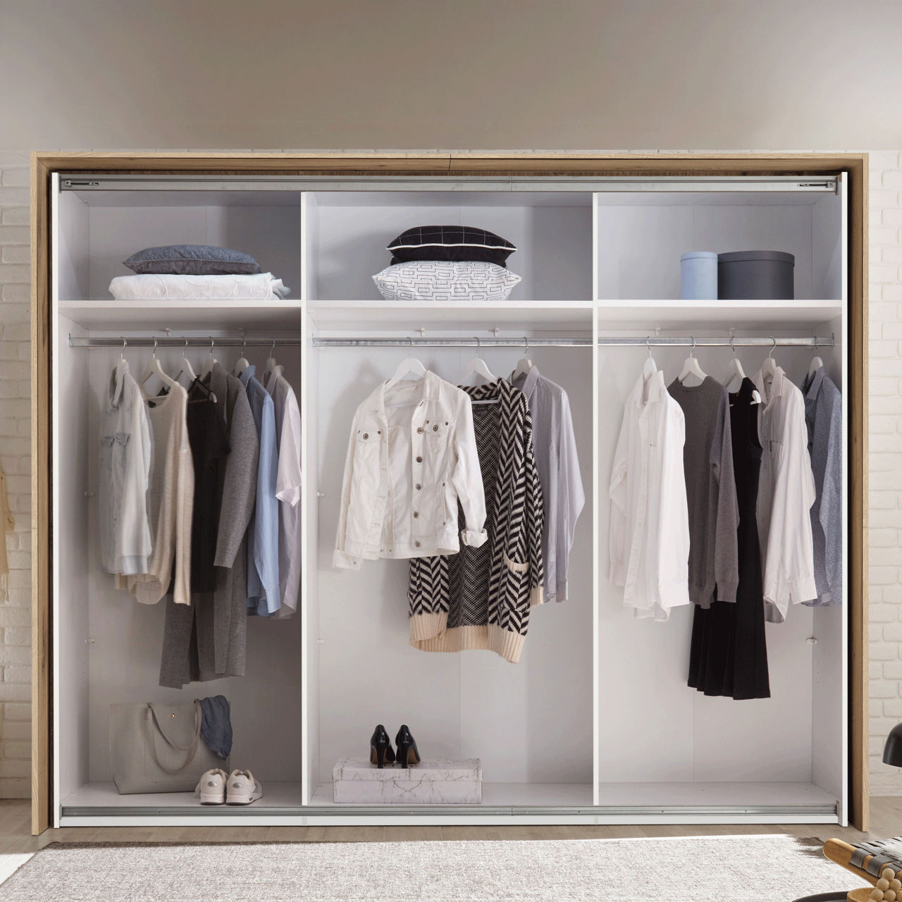  Schwebetürschrank Leo 6