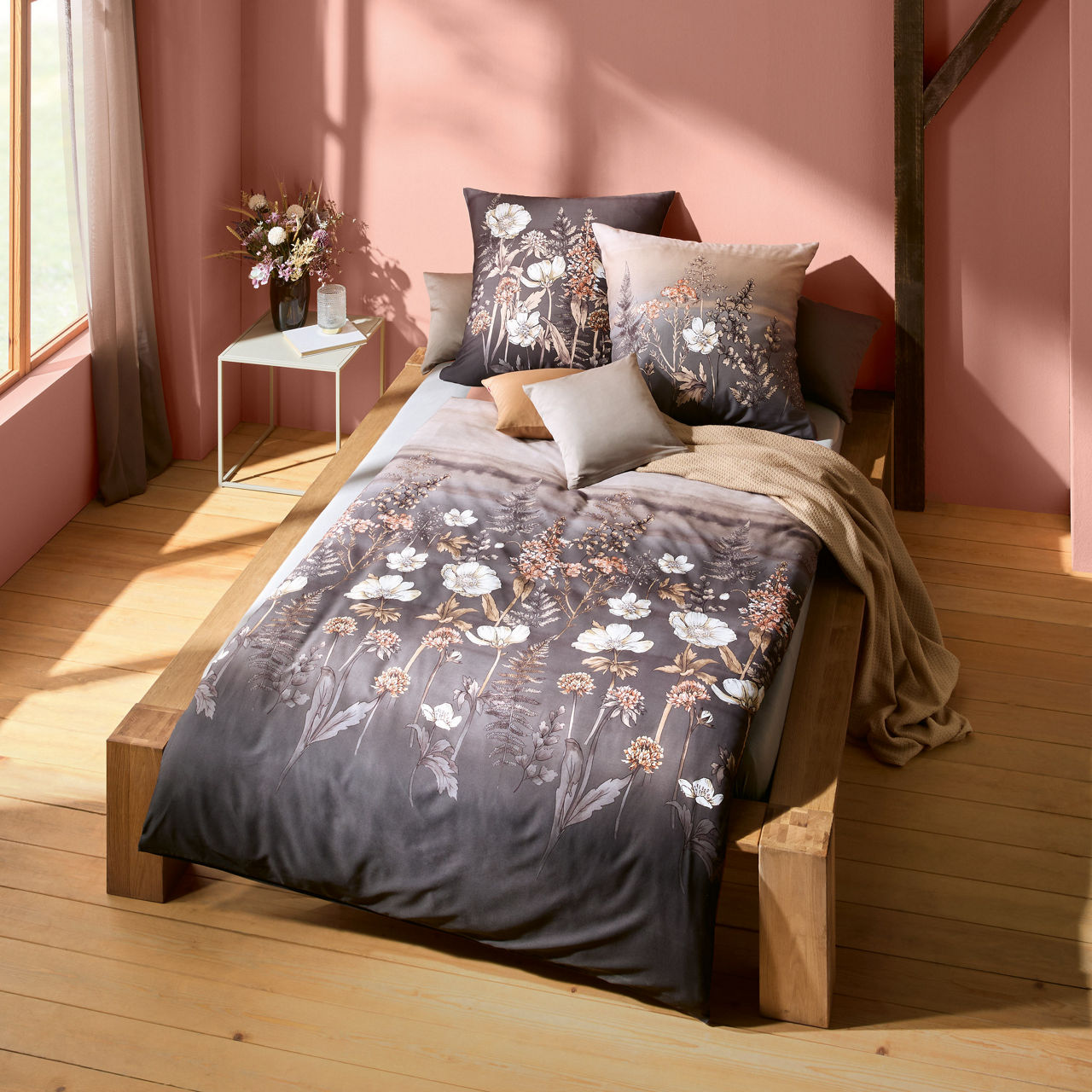  Satin Bettwäsche Moody Floral undefined