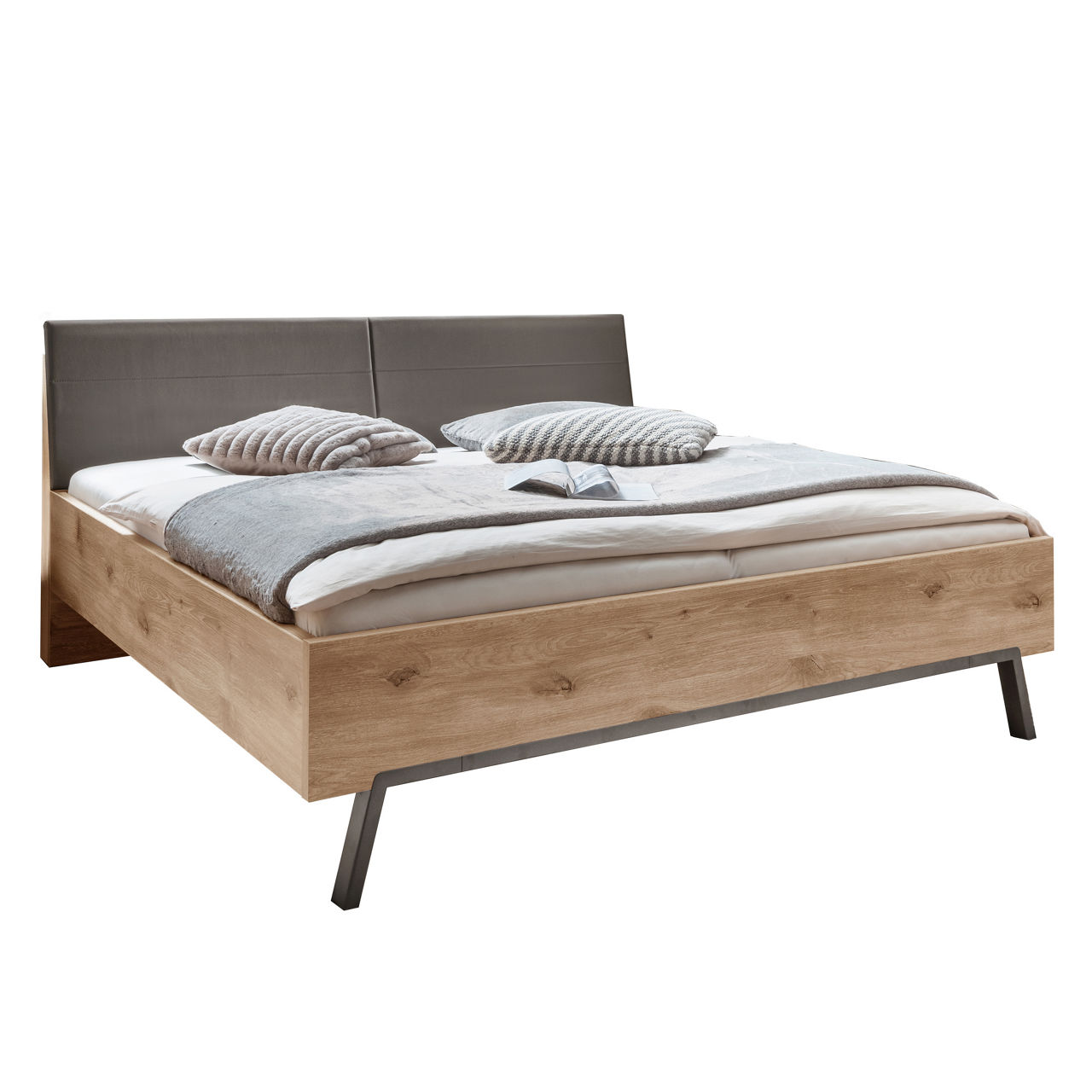  Bett Alassio undefined