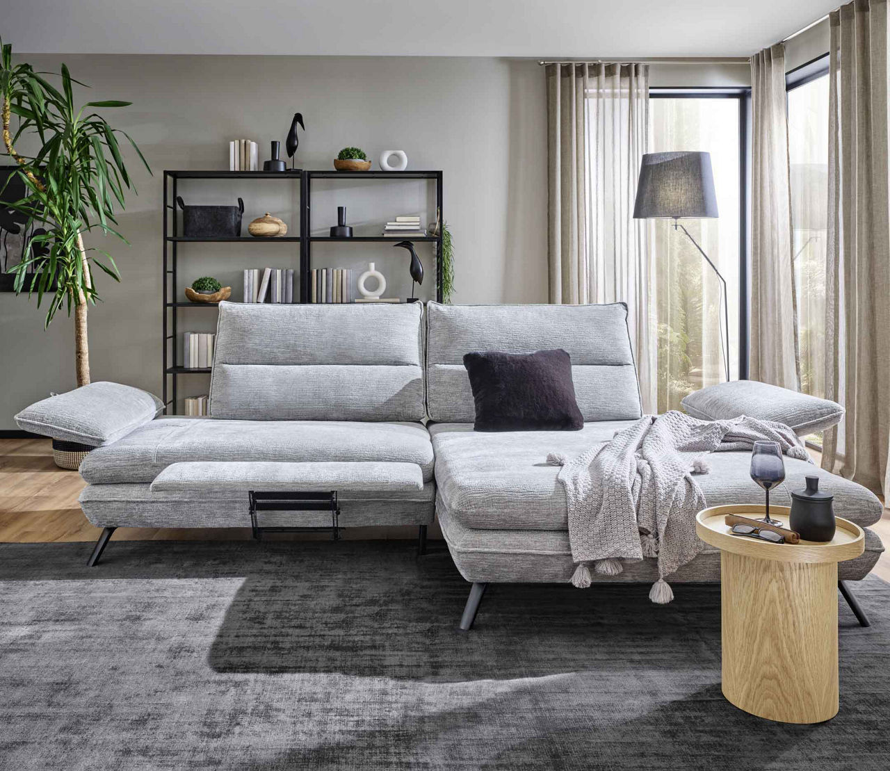  Frommern Polstergarnitur, Ottomane links 8