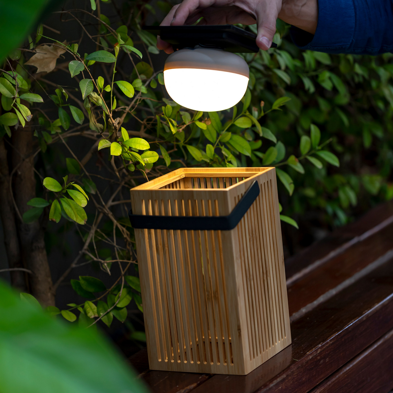  OKINAWA LANTERN SOLAR & WIEDERAUFLADBARER AKKU OKINAWA