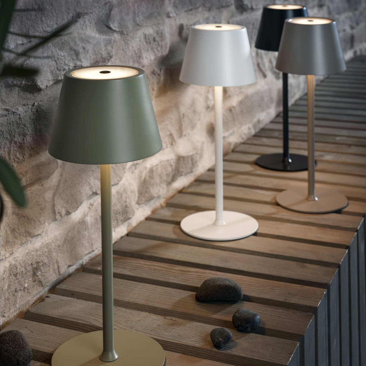  Akku-Tischlampe Provence 1